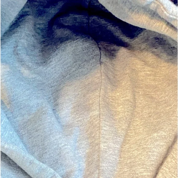 Twisted Heart Zip Up Hoodie - Picture 5 of 10